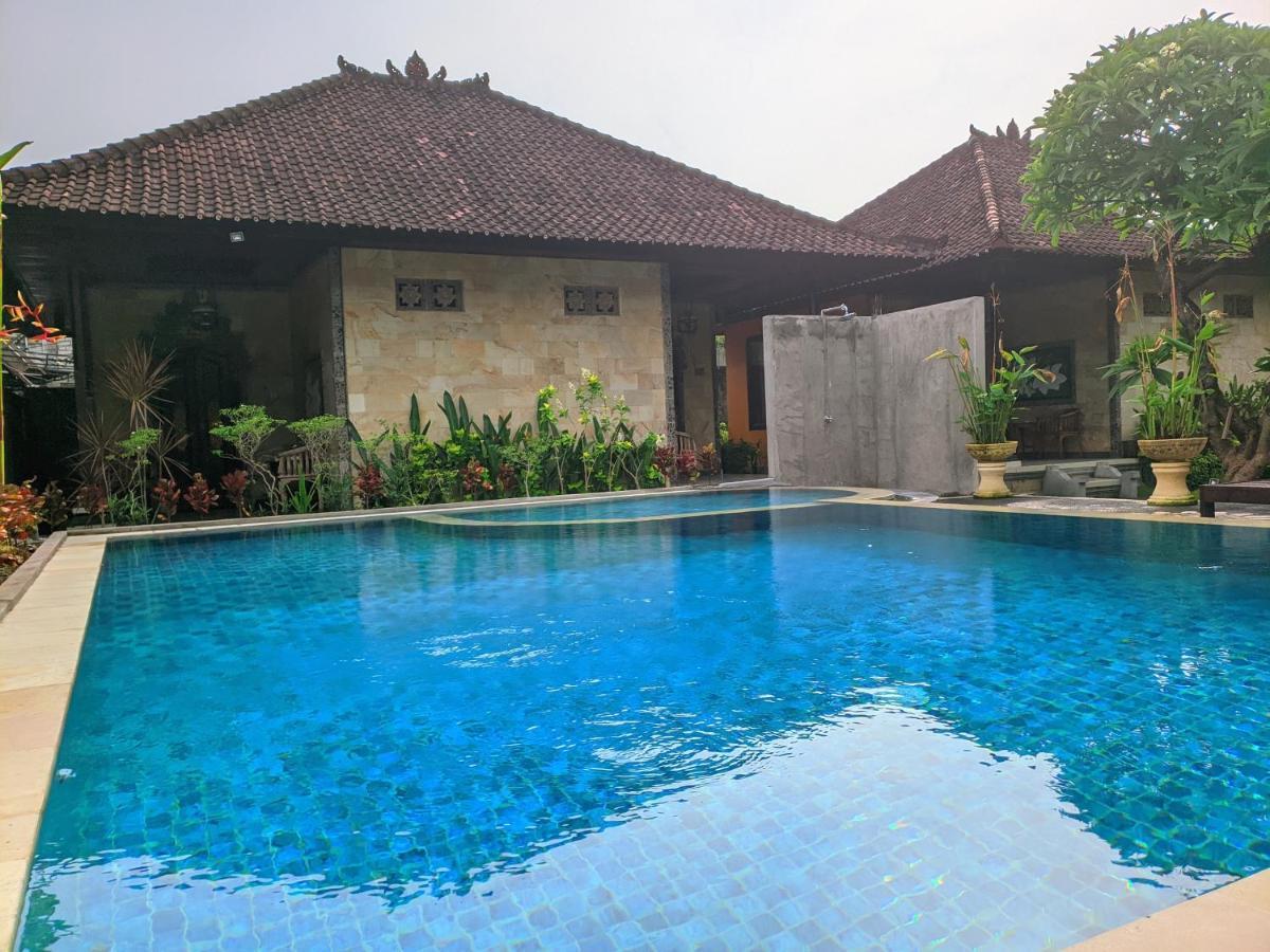 Taman Sari Cottages Kuta Lombok Exterior foto